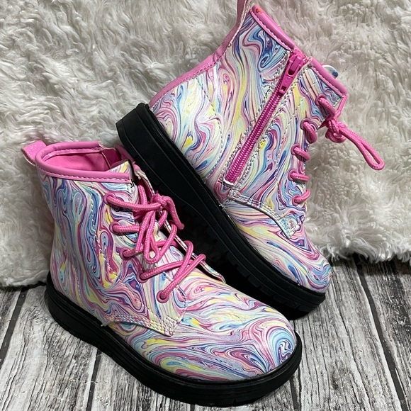 Girls Size 10 Skechers Rainbow Pastel Swirl Boots LIKE NEW! - Picture 1 of 9